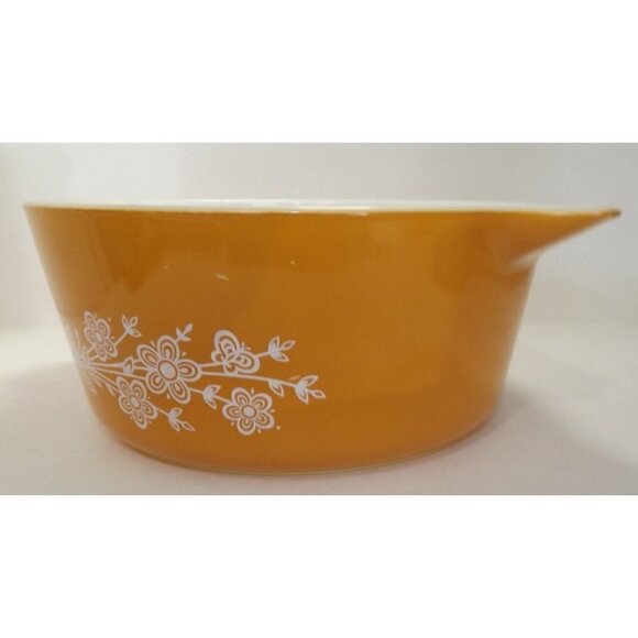 Pyrex Butterfly Gold Round Cinderella Casserole Bowl 475-B 2.5 Qt. Vintage 1979 - Picture 3 of 9